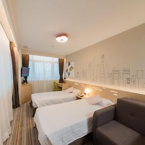 Deluxe Zimmer mit zwei Einzelbetten